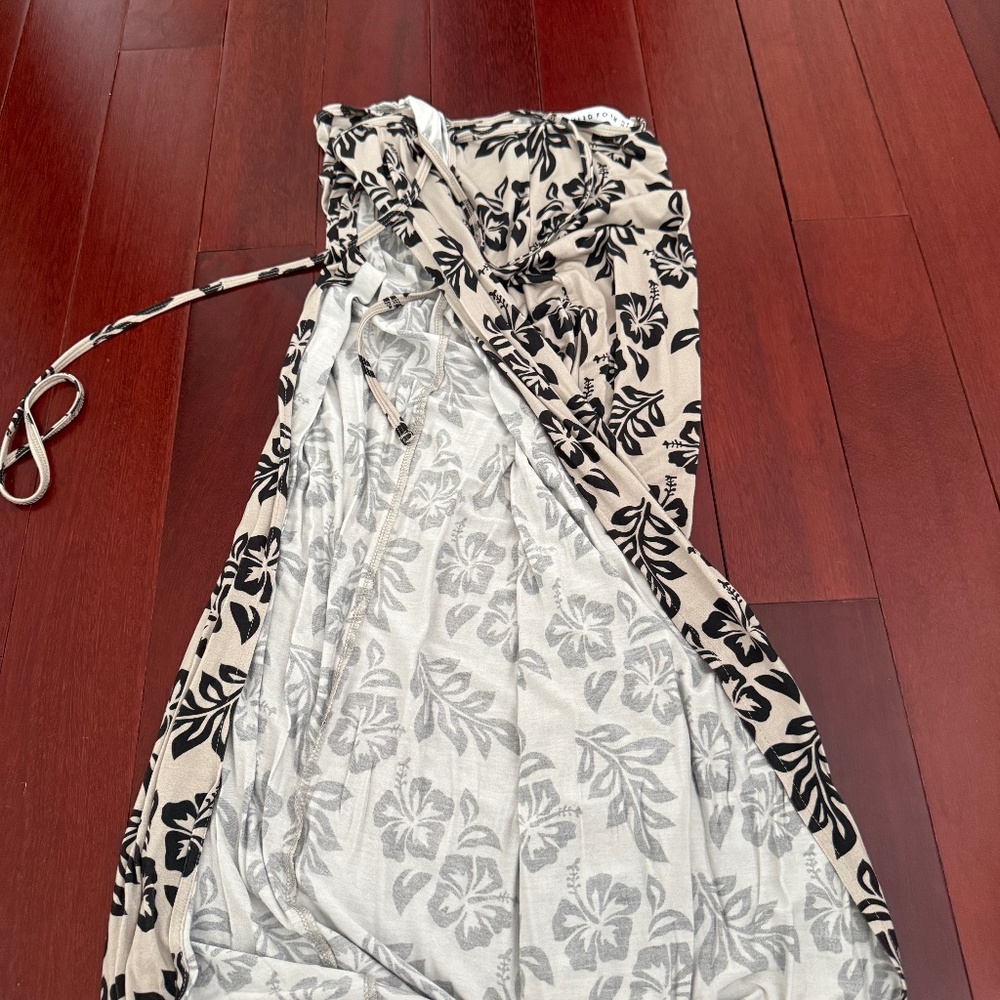 Third form wrapped skirt